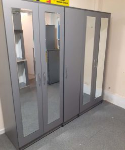 5 Door Robe set